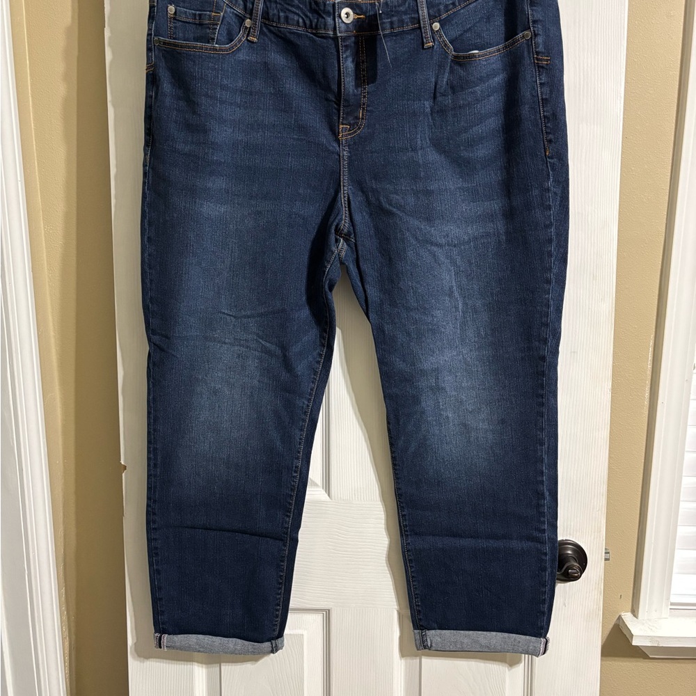 Torrid Blue Ankle Cropped Jeans with Stretch